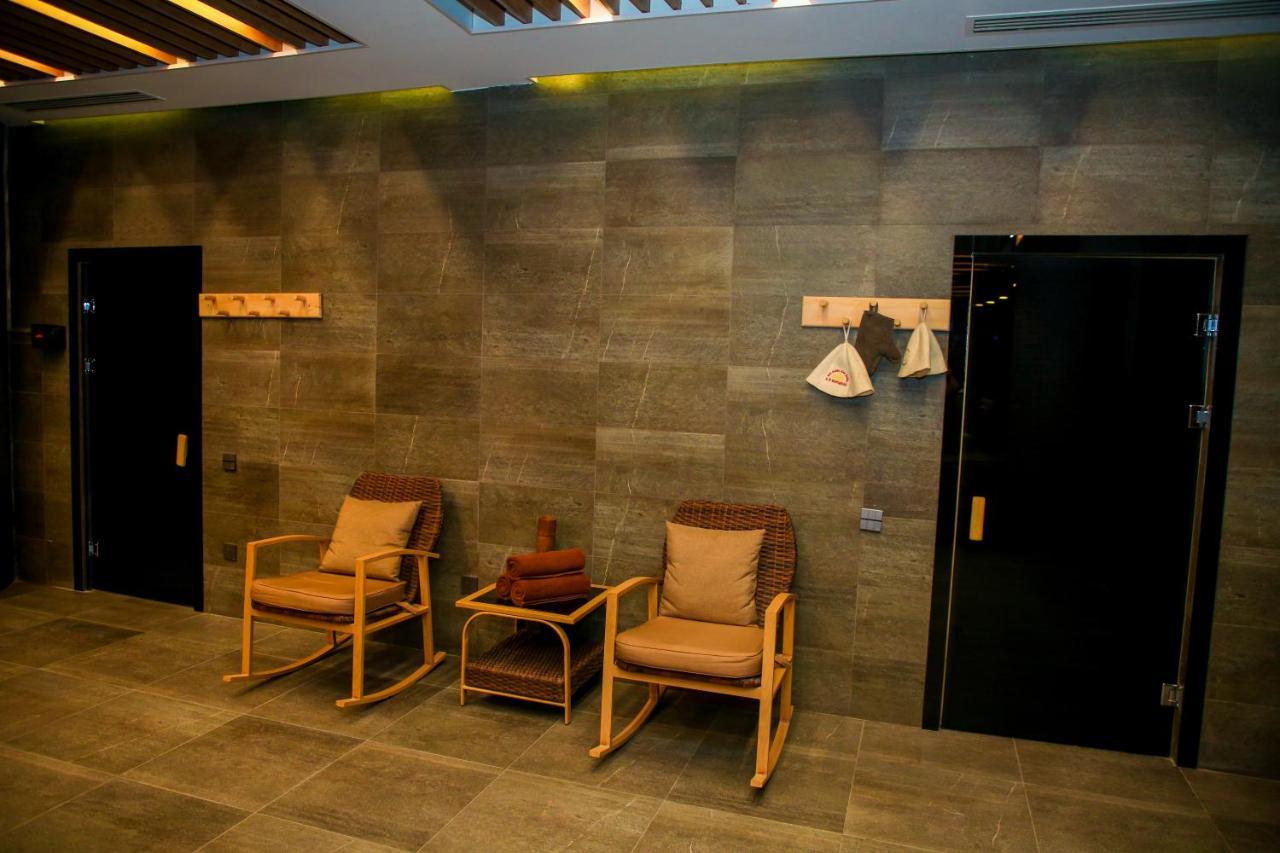 Vogue Hotel Resort And Spa - Nabran Extérieur photo