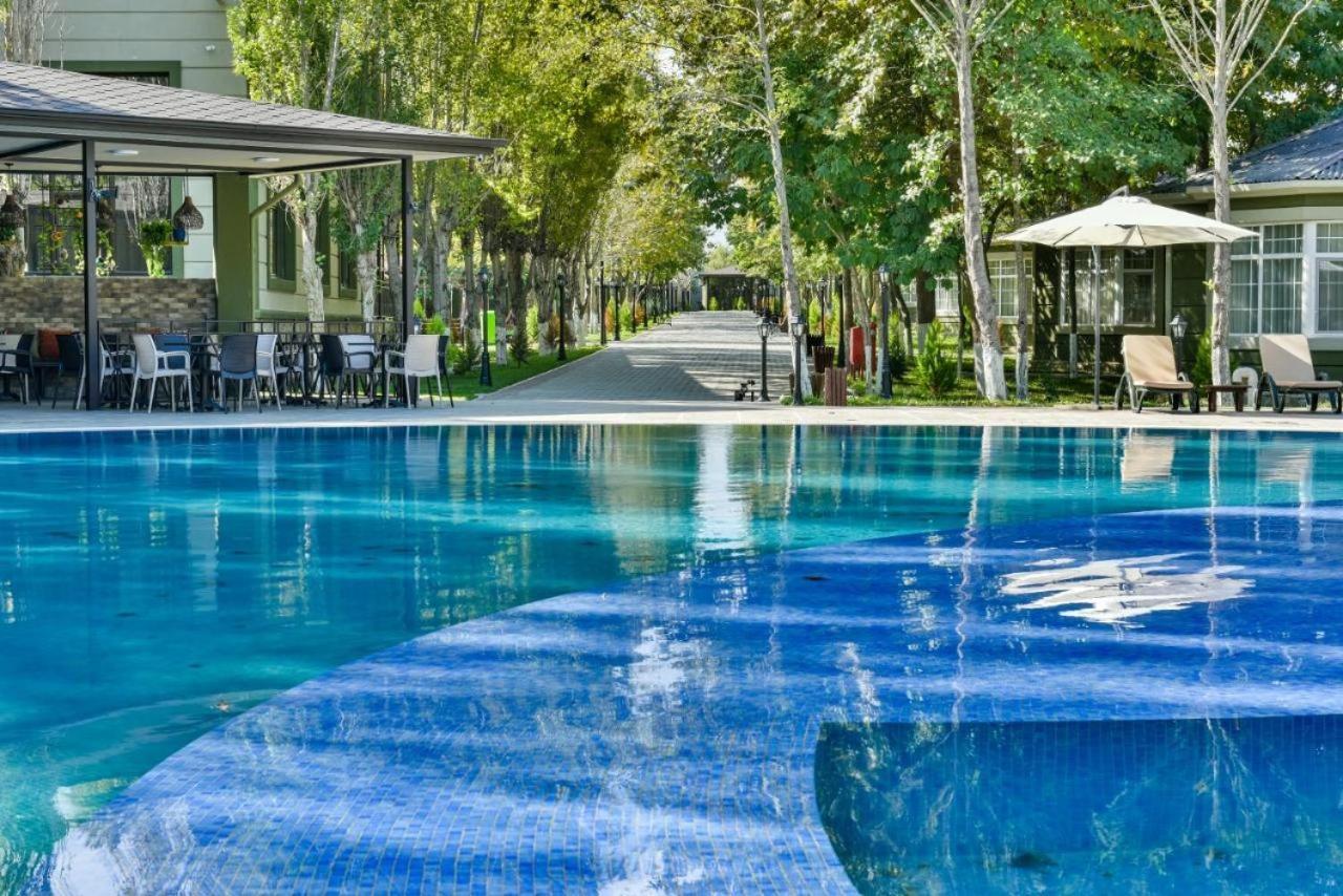 Vogue Hotel Resort And Spa - Nabran Extérieur photo